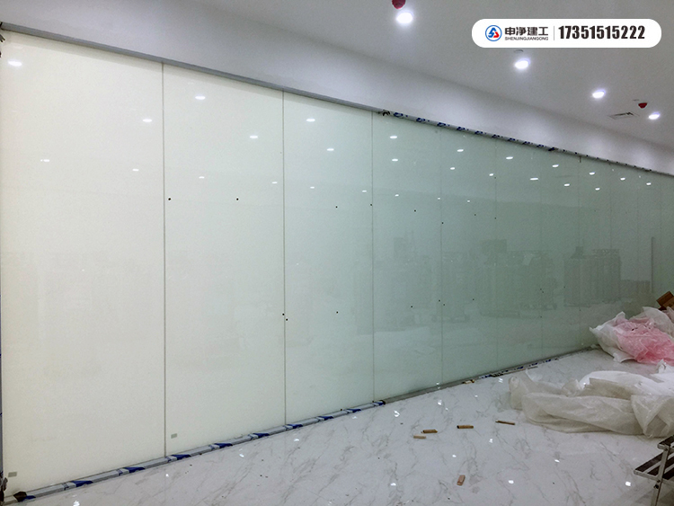 電動(dòng)霧化窗安裝.jpg 電動(dòng)霧化窗安裝.jpg