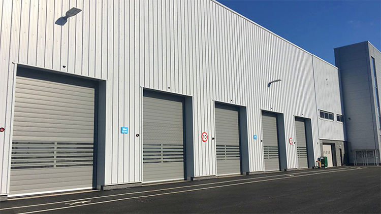 工業(yè)硬質(zhì)快卷門1.jpg 工業(yè)硬質(zhì)快卷門1.jpg